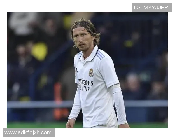 莫德里奇回顾热刺岁月未能加盟切尔西却在皇马书写传奇人生 莫德里奇回顾热刺岁月未能加盟切尔西却在皇马书写传奇人生